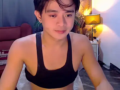 Snapshot of NautyBoyBrazeen_143 chatting on July 17, 2026, 3:42 pm NautyBoyBrazeen 143 online show from July 17, 2026, 3:42 pm