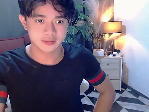 Snapshot of NautyBoyBrazeen_143 chatting on July 9, 2026, 3:55 pm NautyBoyBrazeen 143 online show from July 9, 2026, 3:55 pm