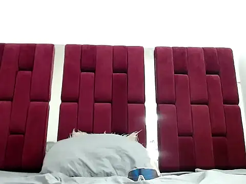 Snapshot of Santiago_fantasy chatting on October 24, 2025, 3:49 am Santiago fantasy online show from October 24, 2025, 3:49 am