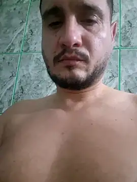 Snapshot of Darkhayrboy chatting on February 20, 2026, 11:39 pm Darkhayrboy online show from February 20, 2026, 11:39 pm