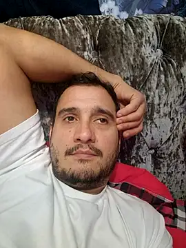 Snapshot of Darkhayrboy chatting on December 5, 2025, 12:32 am Darkhayrboy online show from December 5, 2025, 12:32 am