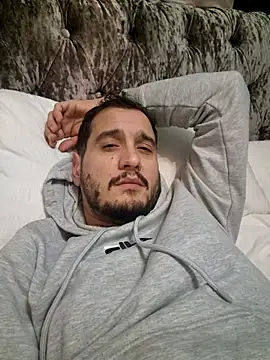 Snapshot of Darkhayrboy chatting on January 12, 2026, 5:53 pm Darkhayrboy online show from January 12, 2026, 5:53 pm