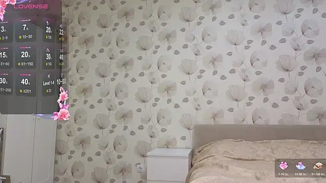 Snapshot of Annabel_theMoon chatting on November 26, 2025, 3:50 am Annabel theMoon online show from November 26, 2025, 3:50 am