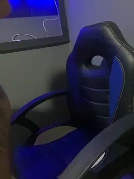 GuriaHot online show from February 28, 2026, 6:51 pm