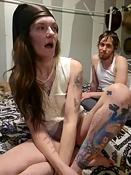 Snapshot of Blossom94 chatting on October 28, 2025, 4:35 am Blossom94 online show from October 28, 2025, 4:35 am