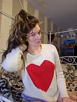 Snapshot of Blossom94 chatting on November 17, 2025, 4:55 pm Blossom94 online show from November 17, 2025, 4:55 pm