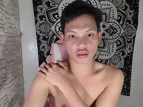 Snapshot of coxckydale chatting on October 12, 2025, 11:11 am coxckydale online show from October 12, 2025, 11:11 am