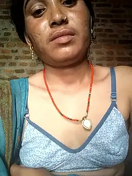 Snapshot of Hot_cupal chatting on September 21, 2025, 4:50 am Hot cupal online show from September 21, 2025, 4:50 am