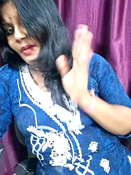 Snapshot of Rashmi_Pathak chatting on October 1, 2025, 3:38 pm Rashmi Pathak online show from October 1, 2025, 3:38 pm