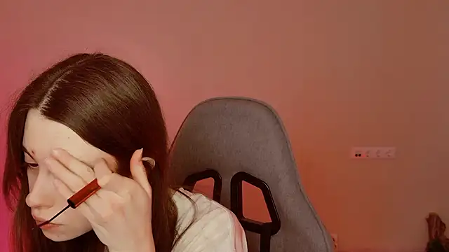 Yoka paradoXXX online show from February 11, 2026, 9:42 am