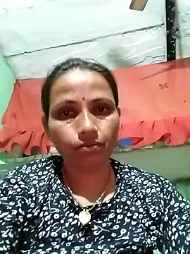 Snapshot of KIRTI12_HOT chatting on September 22, 2025, 4:35 pm KIRTI12 HOT online show from September 22, 2025, 4:35 pm