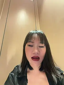 Snapshot of wemroudeyu chatting on March 30, 2026, 1:12 pm wemroudeyu online show from March 30, 2026, 1:12 pm