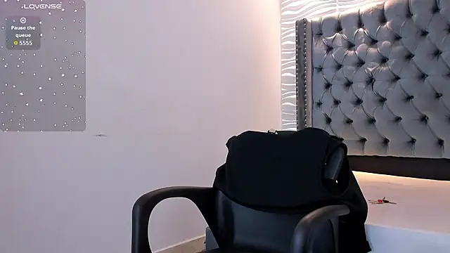 Snapshot of MARSHALL_SPENCER chatting on February 18, 2026, 1:07 pm MARSHALL SPENCER online show from February 18, 2026, 1:07 pm