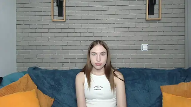 Snapshot of MellinGiG chatting on September 29, 2025, 5:14 am MellinGiG online show from September 29, 2025, 5:14 am