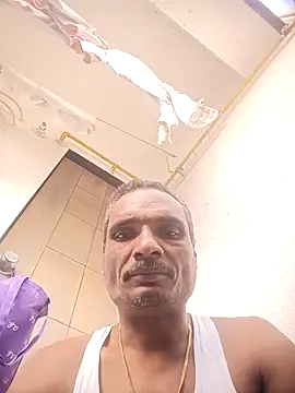 8133vaibhavh online show from February 15, 2026, 4:24 am