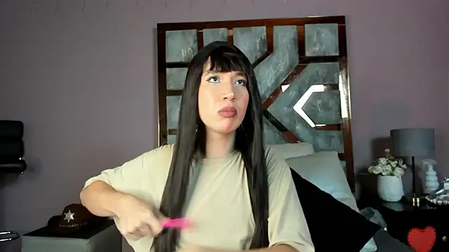 Electra Gosselin online show from March 10, 2026, 2:04 am