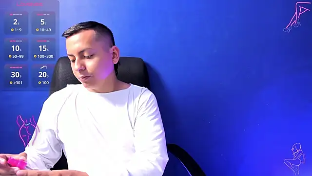 Snapshot of Sahira_and_Zaid chatting on October 1, 2025, 6:12 pm Sahira and Zaid online show from October 1, 2025, 6:12 pm