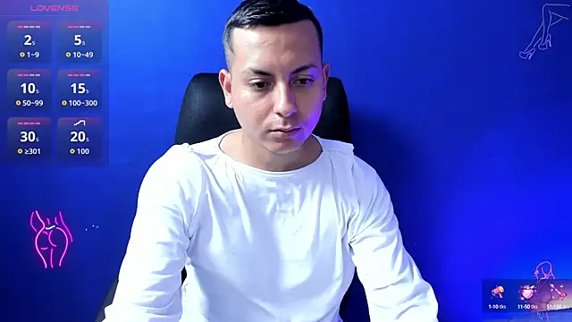 Snapshot of Sahira_and_Zaid chatting on September 25, 2025, 6:47 pm Sahira and Zaid online show from September 25, 2025, 6:47 pm