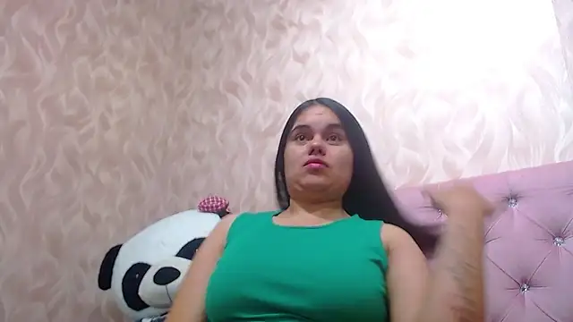 Snapshot of wendyromantic chatting on November 19, 2025, 4:12 am wendyromantic online show from November 19, 2025, 4:12 am