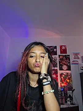 Snapshot of carolinerue chatting on October 11, 2025, 7:59 pm carolinerue online show from October 11, 2025, 7:59 pm