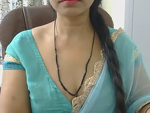 MISS SOMIYA online show from April 6, 2026, 6:09 pm