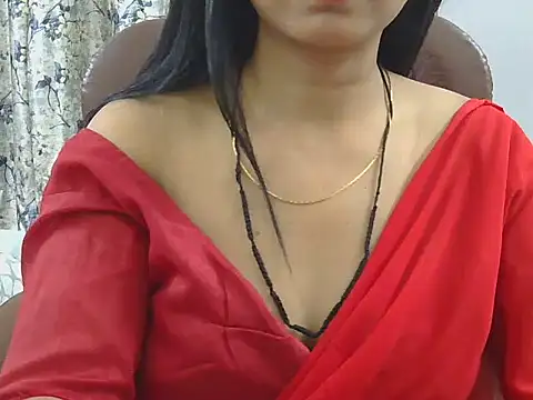 Snapshot of MISS_SOMIYA chatting on April 17, 2026, 5:49 pm MISS SOMIYA online show from April 17, 2026, 5:49 pm