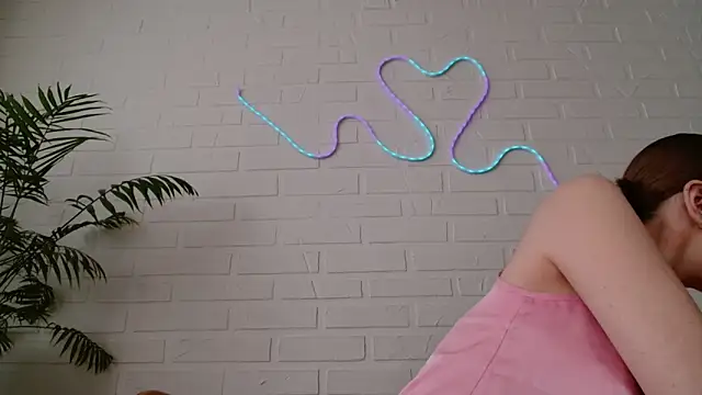 WhitePrincessLuna online show from February 13, 2026, 10:15 am