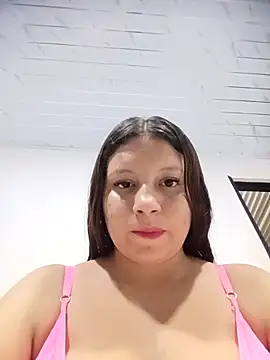 Snapshot of Shell_Latina chatting on April 28, 2026, 3:55 am Shell Latina online show from April 28, 2026, 3:55 am