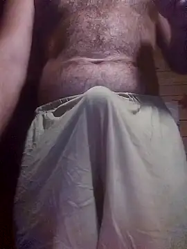 Snapshot of Vikingo1985 chatting on September 10, 2025, 8:41 pm Vikingo1985 online show from September 10, 2025, 8:41 pm