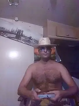 Snapshot of Vikingo1985 chatting on October 9, 2025, 5:24 pm Vikingo1985 online show from October 9, 2025, 5:24 pm
