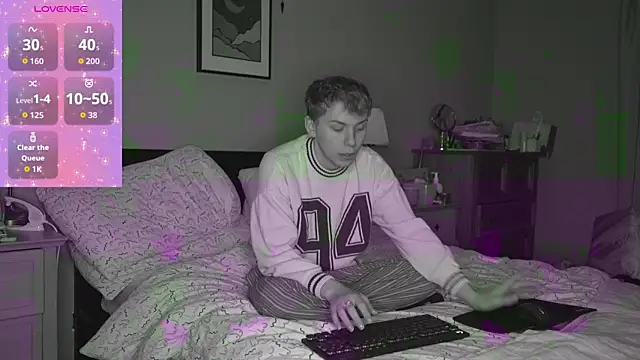 scottishtwink01 online show from November 8, 2025, 5:16 pm