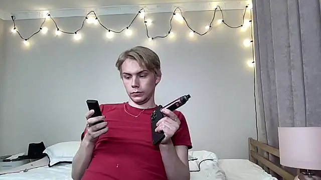 Snapshot of scottishtwink01 chatting on September 16, 2025, 8:54 pm scottishtwink01 online show from September 16, 2025, 8:54 pm