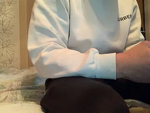 Snapshot of Immerhartundgeil chatting on March 19, 2026, 9:04 pm Immerhartundgeil online show from March 19, 2026, 9:04 pm