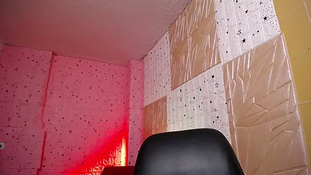 emmydurant online show from December 19, 2025, 8:11 pm