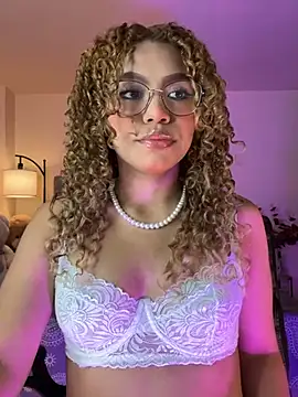 OxanaFedorova1- online show from May 9, 2026, 7:06 pm