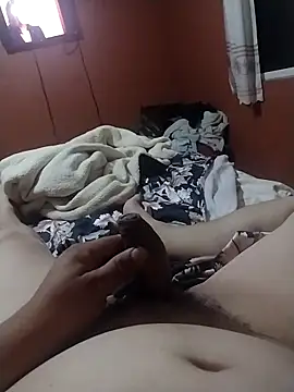 Santiagoqro85 online show from October 17, 2025, 3:54 am