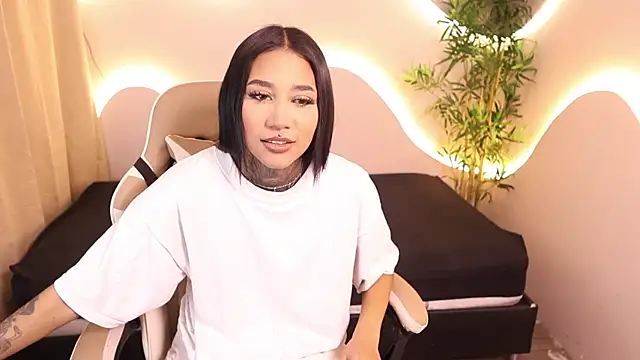Snapshot of Anaya_olyx chatting on September 30, 2025, 5:13 am Anaya olyx online show from September 30, 2025, 5:13 am