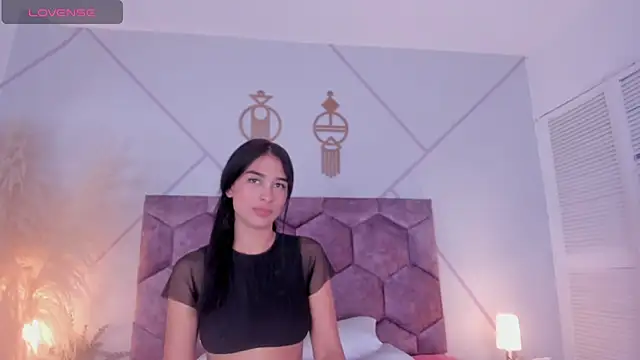 Snapshot of nicol_giraldoo chatting on May 8, 2026, 3:32 am nicol giraldoo online show from May 8, 2026, 3:32 am