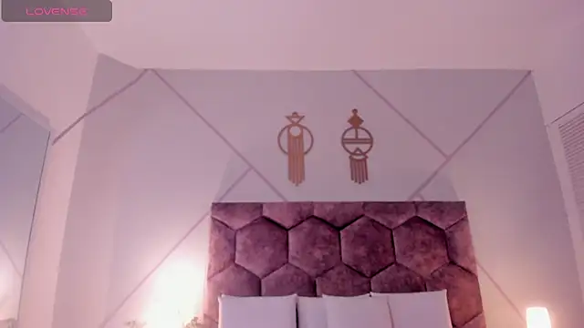 Snapshot of nicol_giraldoo chatting on March 11, 2026, 4:06 am nicol giraldoo online show from March 11, 2026, 4:06 am