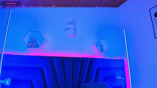 artemis nyx online show from January 12, 2026, 10:25 pm