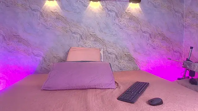 abbyrouss  online show from November 1, 2025, 3:13 am