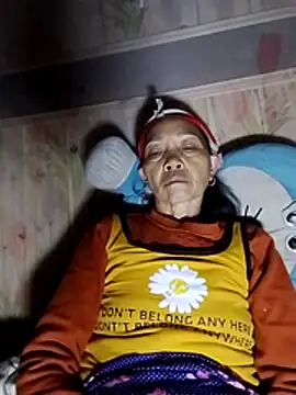 Snapshot of -Xuka-200 chatting on December 1, 2025, 1:12 pm -Xuka-200 online show from December 1, 2025, 1:12 pm