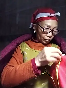 Snapshot of -Xuka-200 chatting on January 12, 2026, 1:18 pm -Xuka-200 online show from January 12, 2026, 1:18 pm