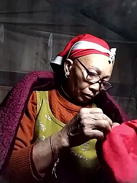 Snapshot of -Xuka-200 chatting on January 10, 2026, 9:54 pm -Xuka-200 online show from January 10, 2026, 9:54 pm