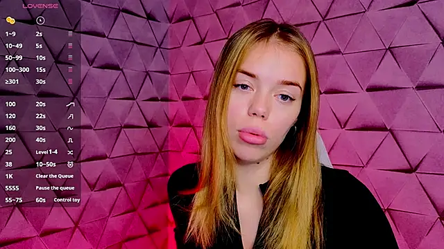 SofieSin online show from October 11, 2025, 12:11 am