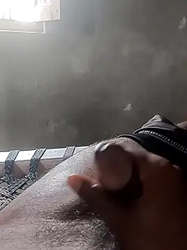 pus ylover online show from April 15, 2026, 9:15 am