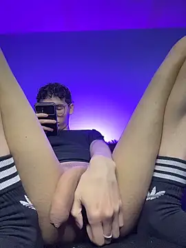 Eliot Haworth online show from November 22, 2025, 12:10 am