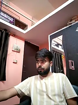 Snapshot of soniriyaa010101 chatting on May 7, 2026, 8:07 am soniriyaa010101 online show from May 7, 2026, 8:07 am