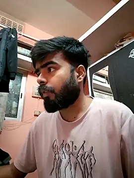 soniriyaa010101 online show from December 19, 2025, 2:08 pm