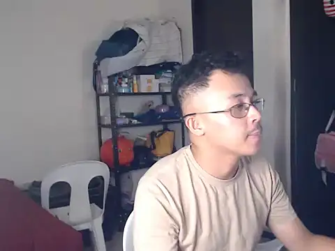 itsyour Asianboy15 online show from March 8, 2026, 5:22 am